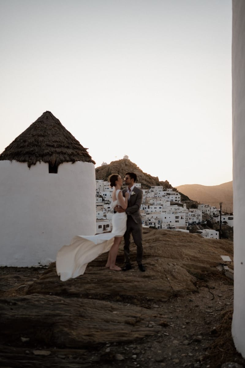 Caitlin & Mike Elopement in Ios