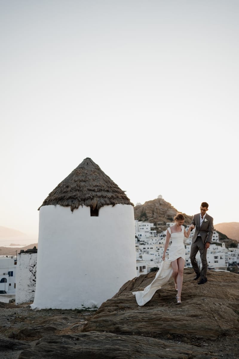 Caitlin & Mike Elopement in Ios