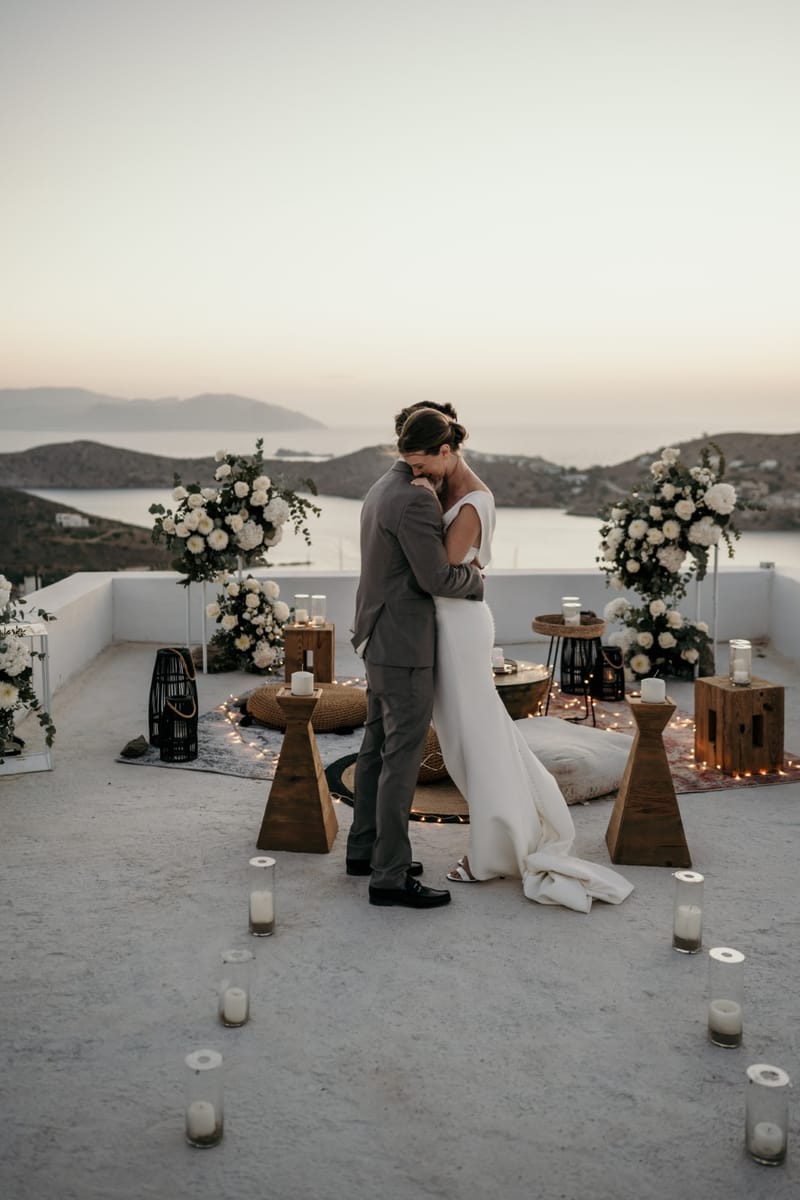 Caitlin & Mike Elopement in Ios