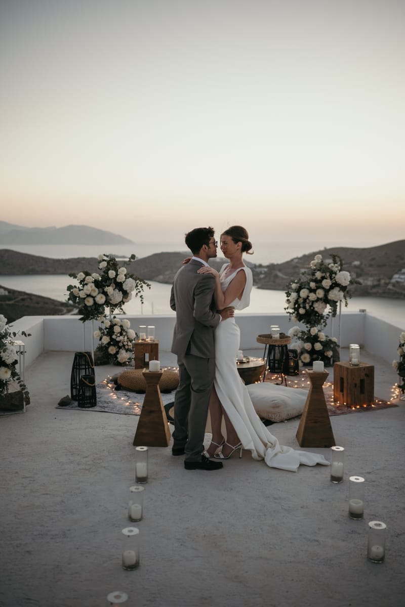 Caitlin & Mike Elopement in Ios