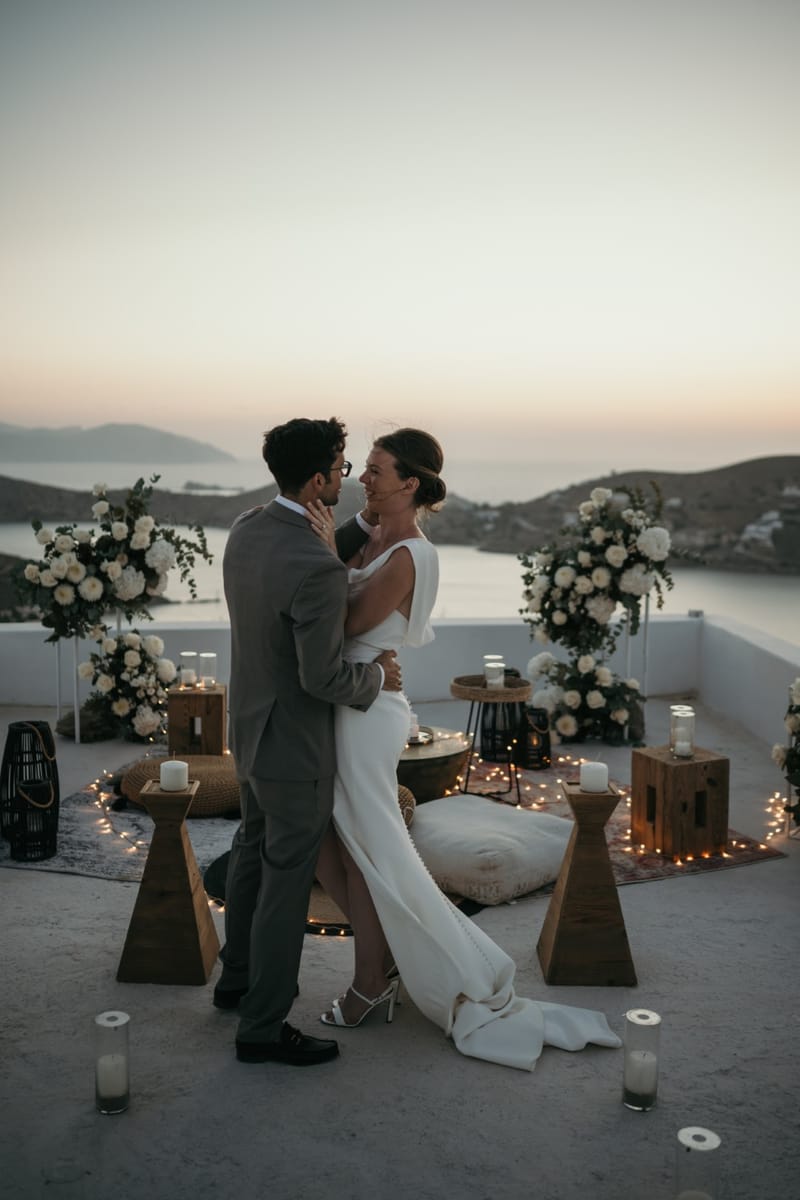 Caitlin & Mike Elopement in Ios