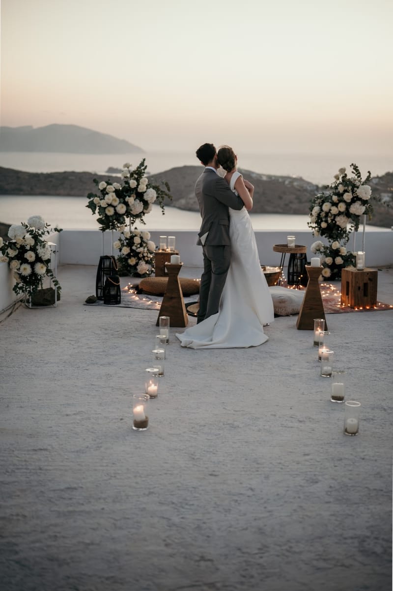 Caitlin & Mike Elopement in Ios