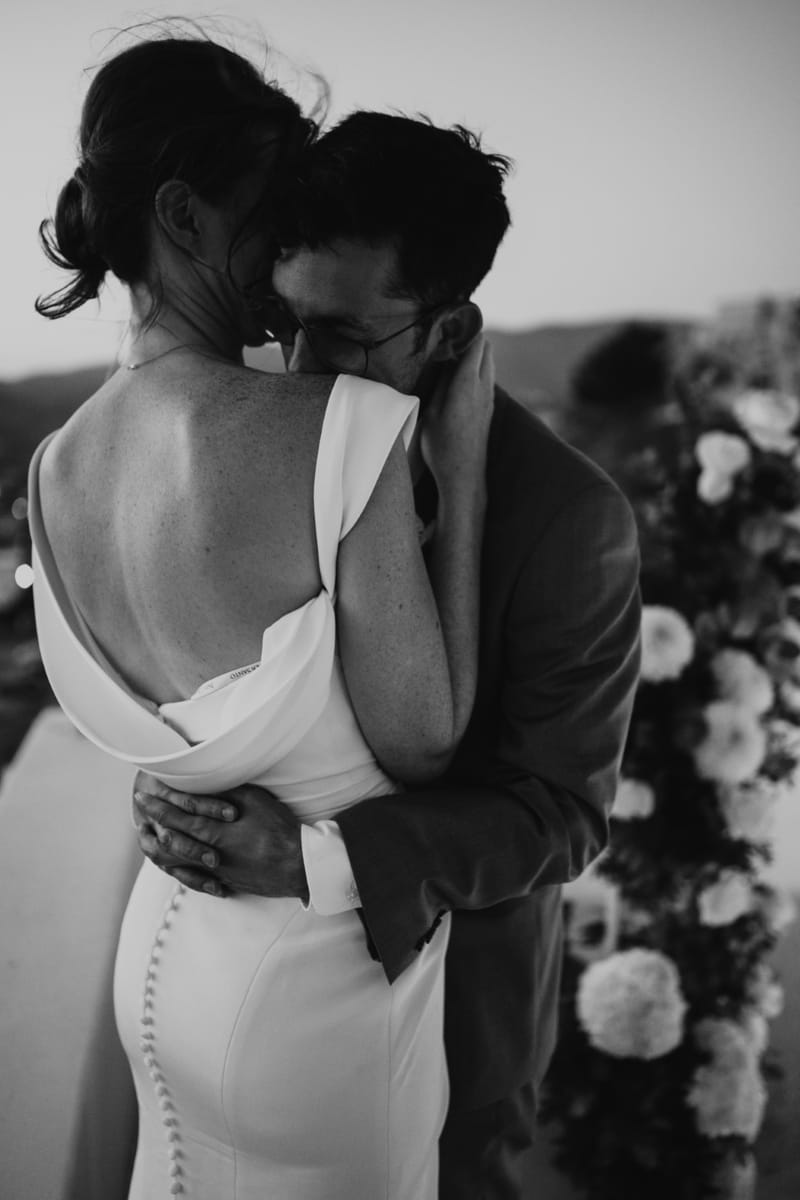 Caitlin & Mike Elopement in Ios