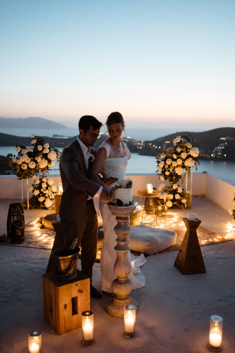 Caitlin & Mike Elopement in Ios