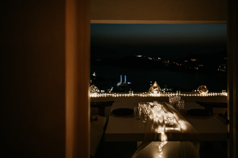 Caitlin & Mike Elopement in Ios