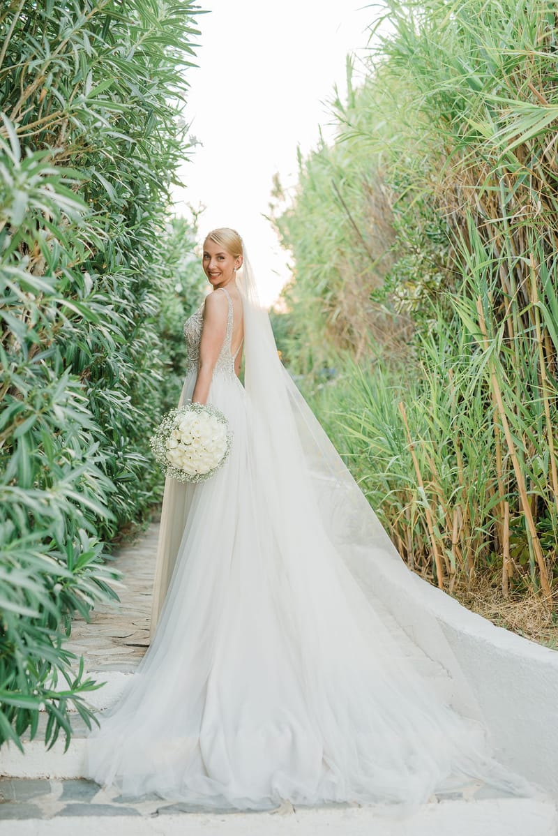 Dori & Sebastian Wedding in Athens @ Gallery Island Art and Taste Venue