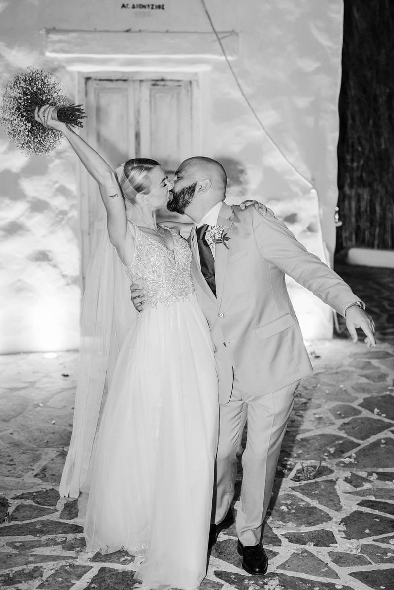 Dori & Sebastian Wedding in Athens @ Gallery Island Art and Taste Venue