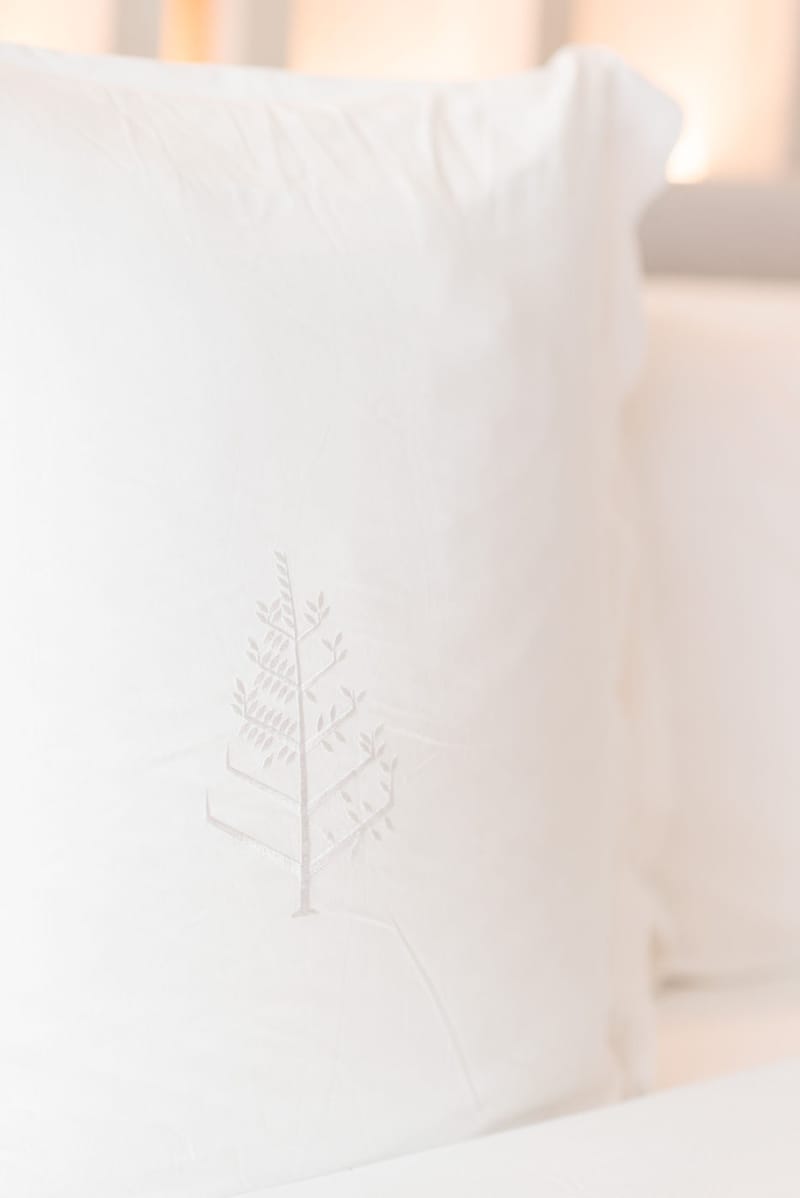 Luxury colorful Wedding in the Athenian Riviera