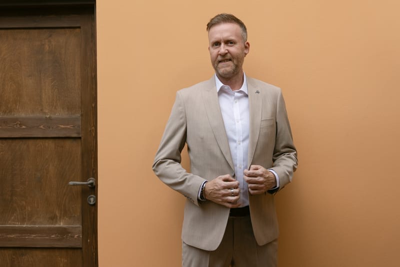 Bridal Preparation and First Look and Couple Photoshoot before ceremony