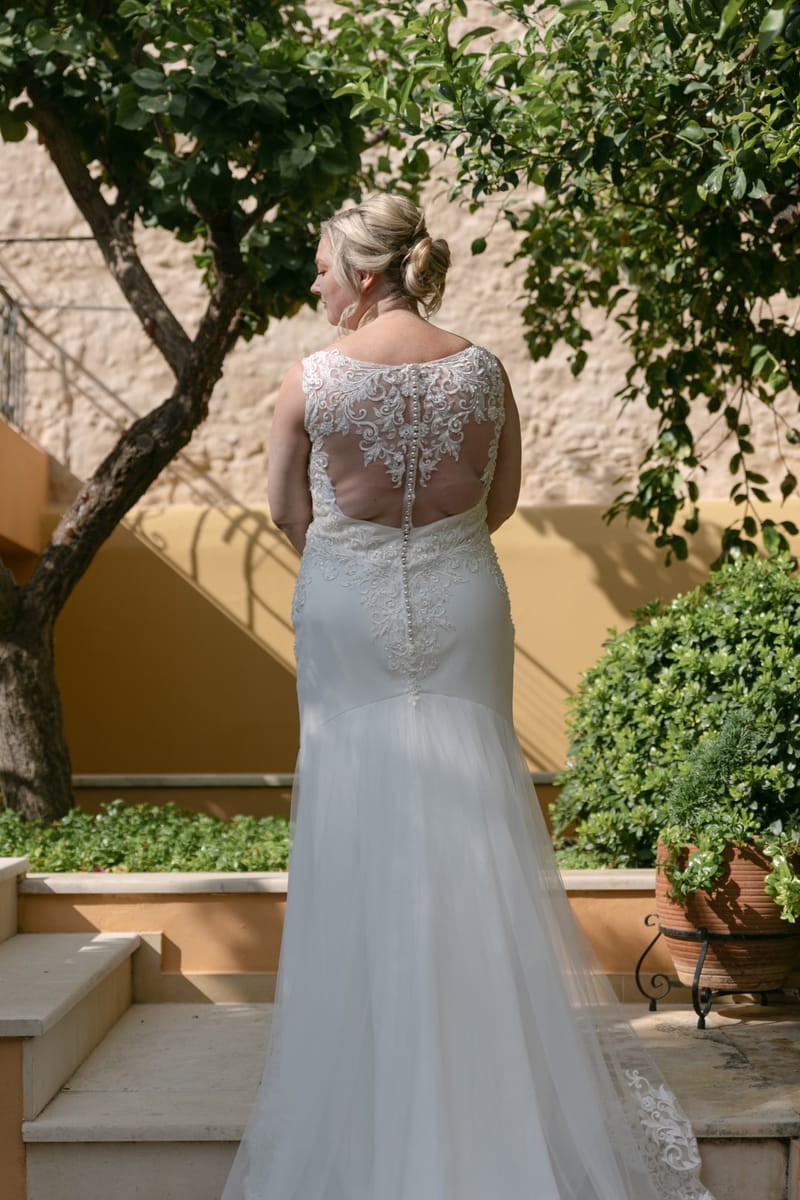 Bridal Preparation and First Look and Couple Photoshoot before ceremony