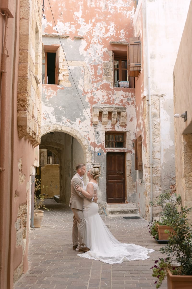 Bridal Preparation and First Look and Couple Photoshoot before ceremony