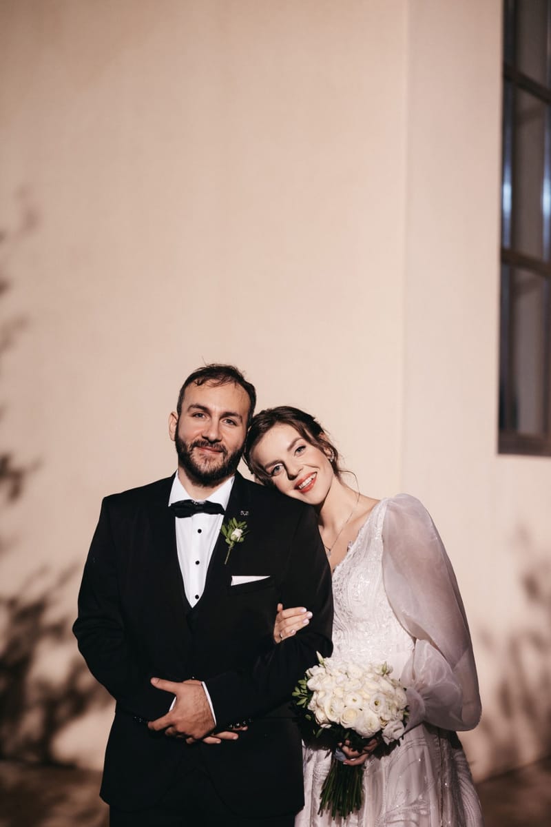 Couple photoshoot after ceremony