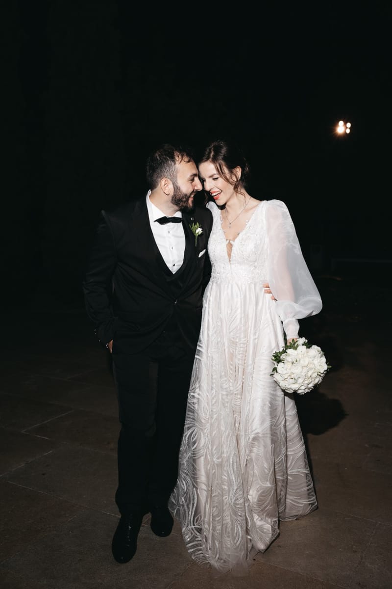 Couple photoshoot after ceremony