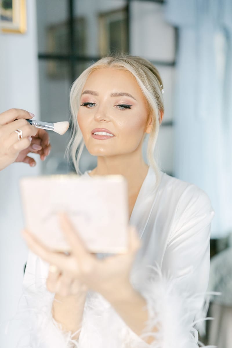 Preparation Bride & Groom 
