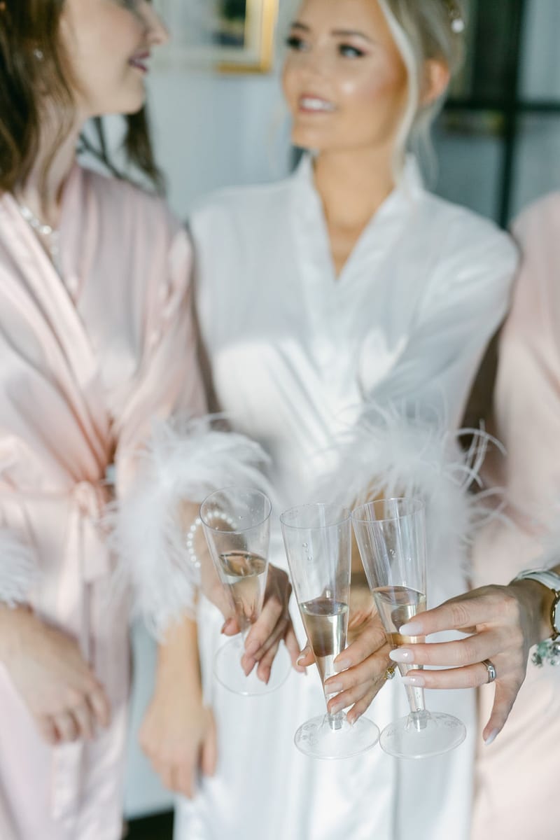 Preparation Bride & Groom 