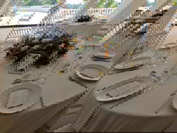 Nigerian Red wedding theme in Athens