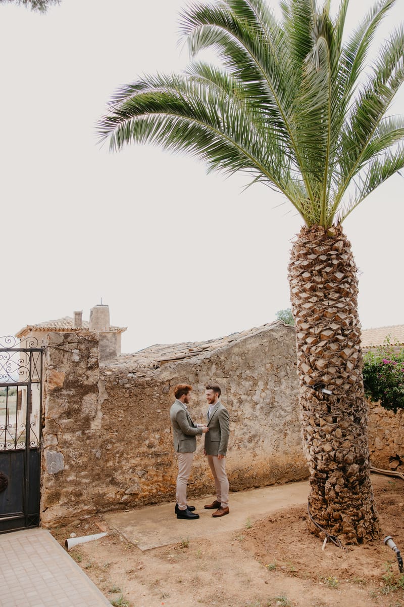 Aimee & Seymour Wedding at the Pyrgos Melissourgou