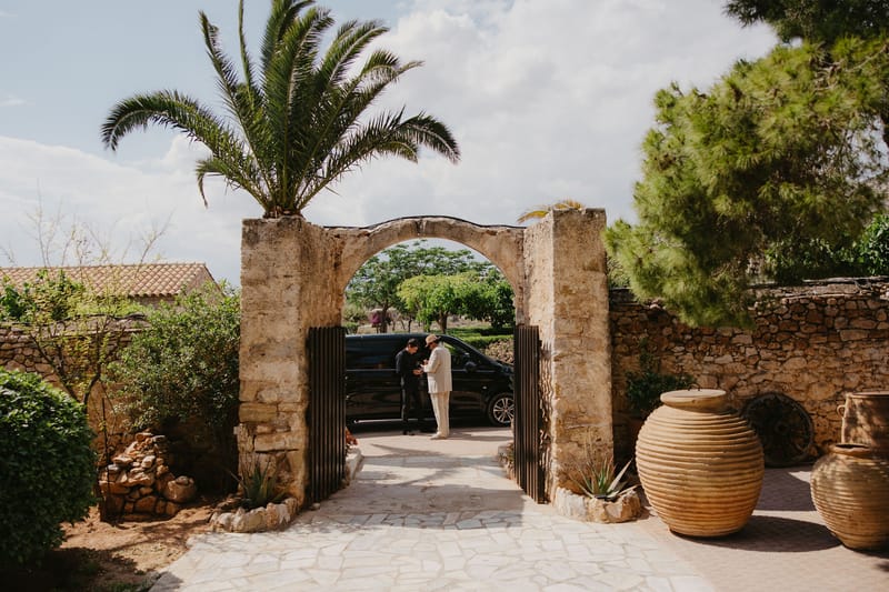 Aimee & Seymour Wedding at the Pyrgos Melissourgou