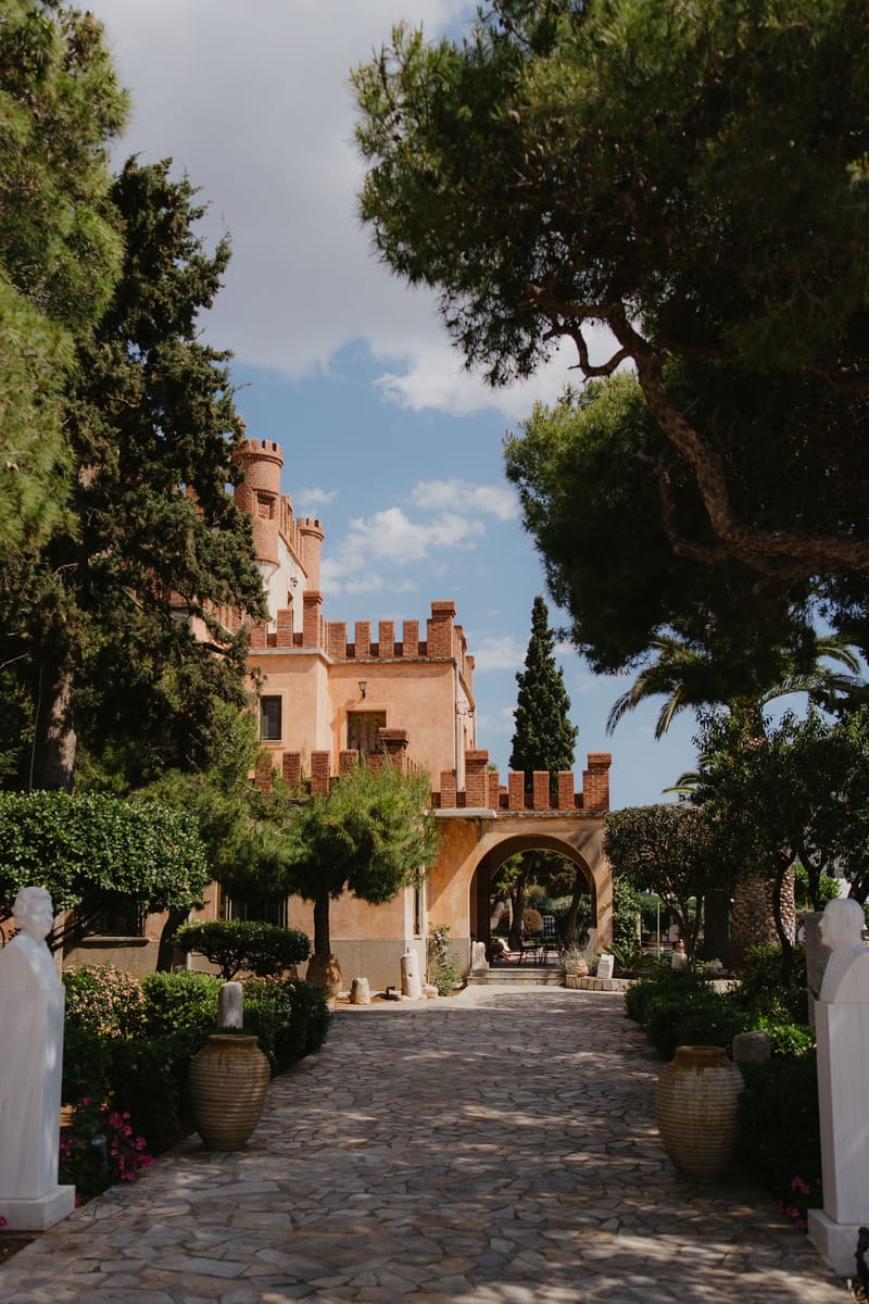 Aimee & Seymour Wedding at the Pyrgos Melissourgou