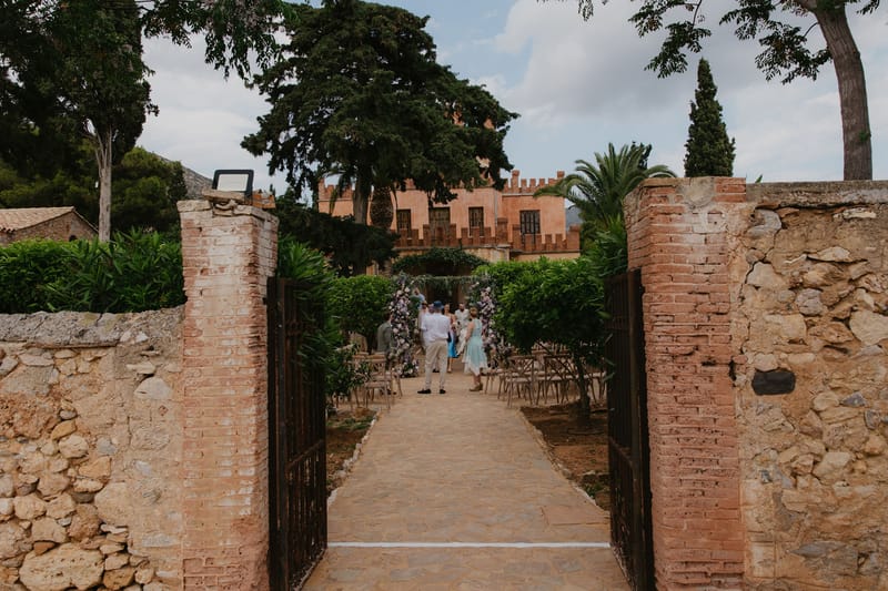 Aimee & Seymour Wedding at the Pyrgos Melissourgou