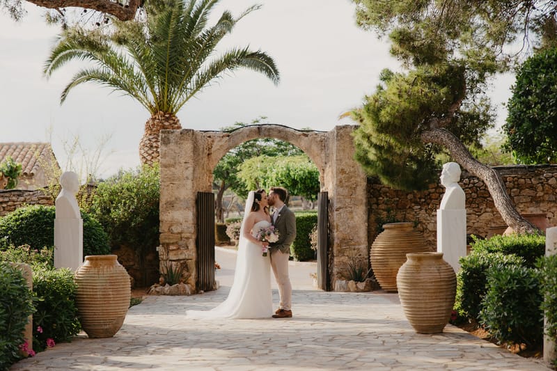 Aimee & Seymour Wedding at the Pyrgos Melissourgou