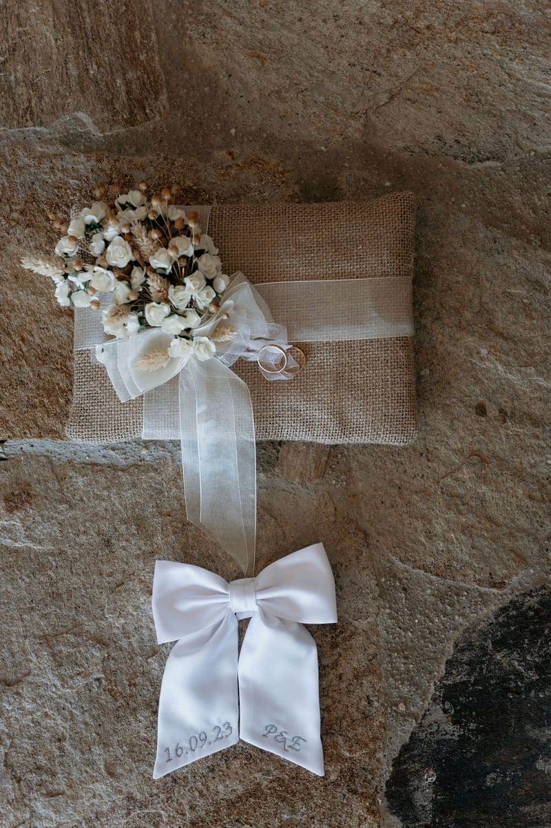 Eliana & Peter Bohemian wedding in Ios