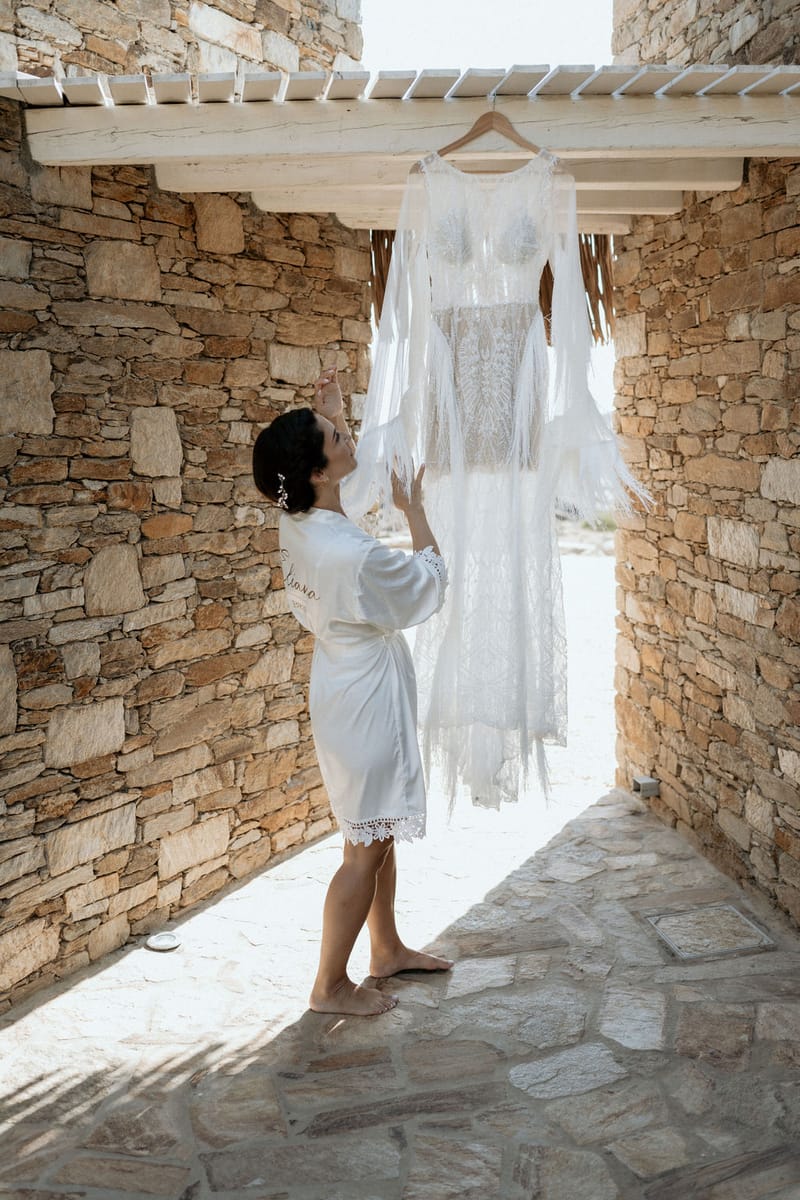 Eliana & Peter Bohemian wedding in Ios