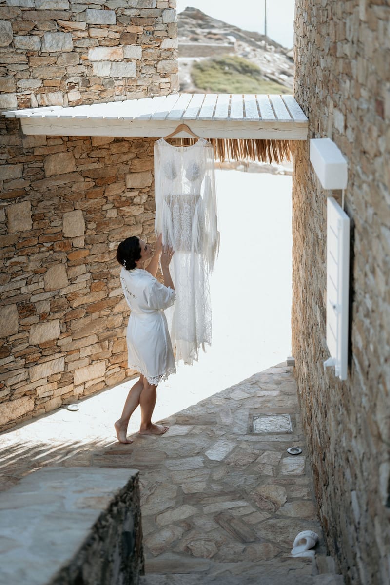 Eliana & Peter Bohemian wedding in Ios