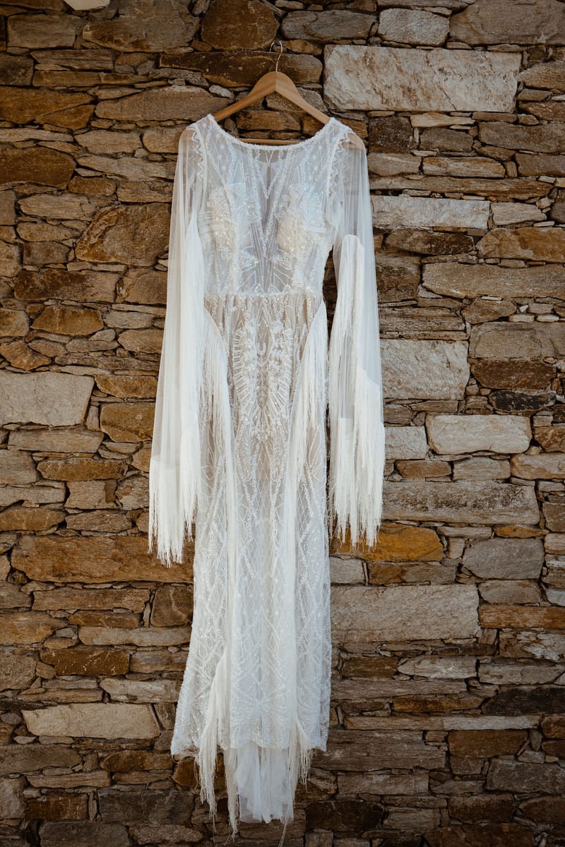 Eliana & Peter Bohemian wedding in Ios