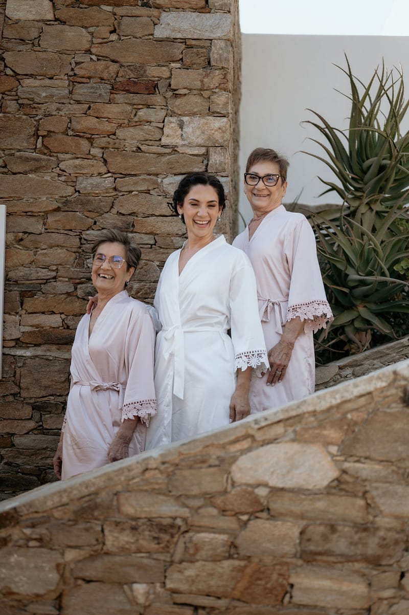 Eliana & Peter Bohemian wedding in Ios