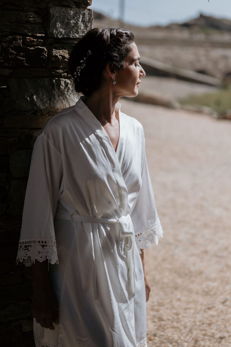 Eliana & Peter Bohemian wedding in Ios