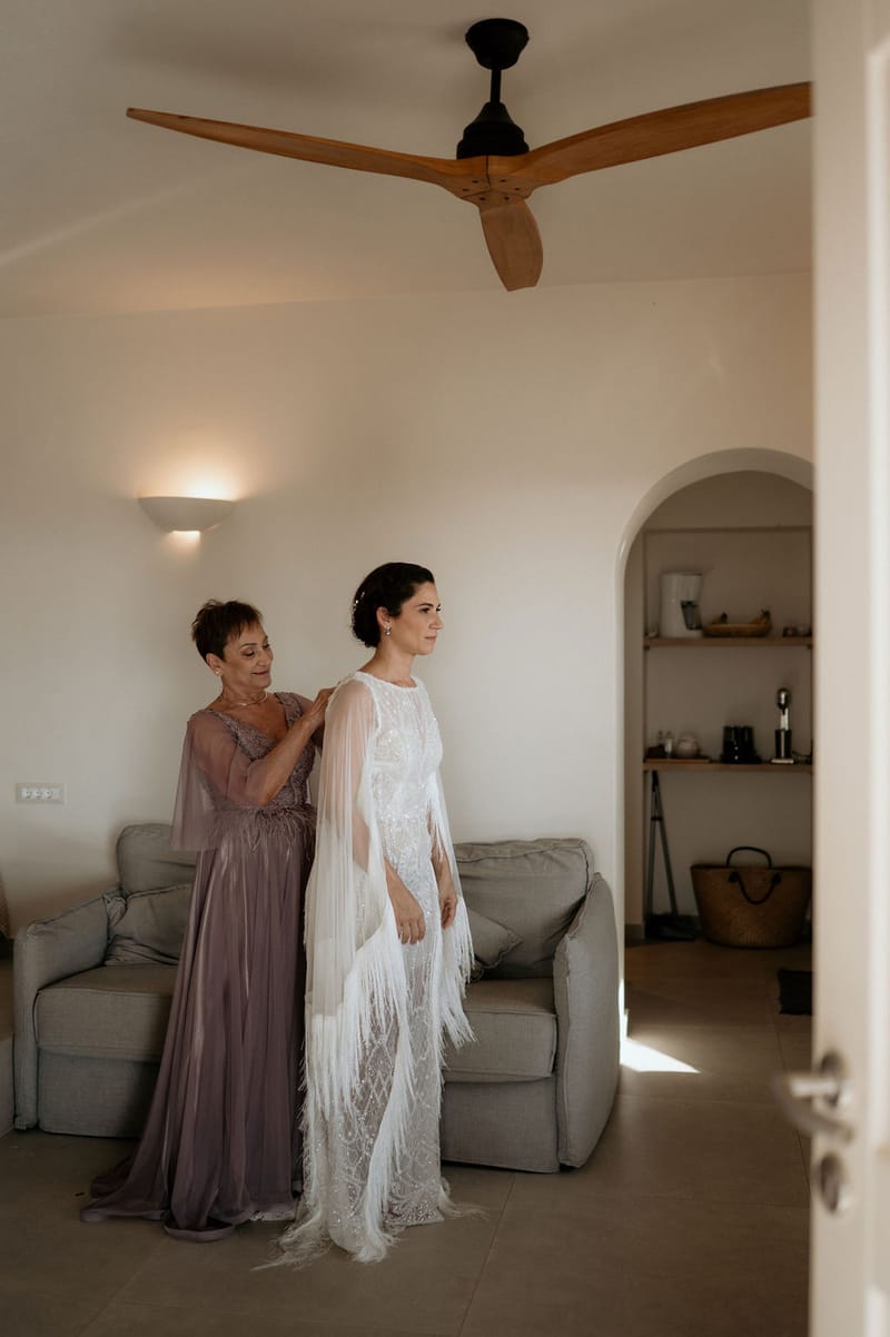 Eliana & Peter Bohemian wedding in Ios