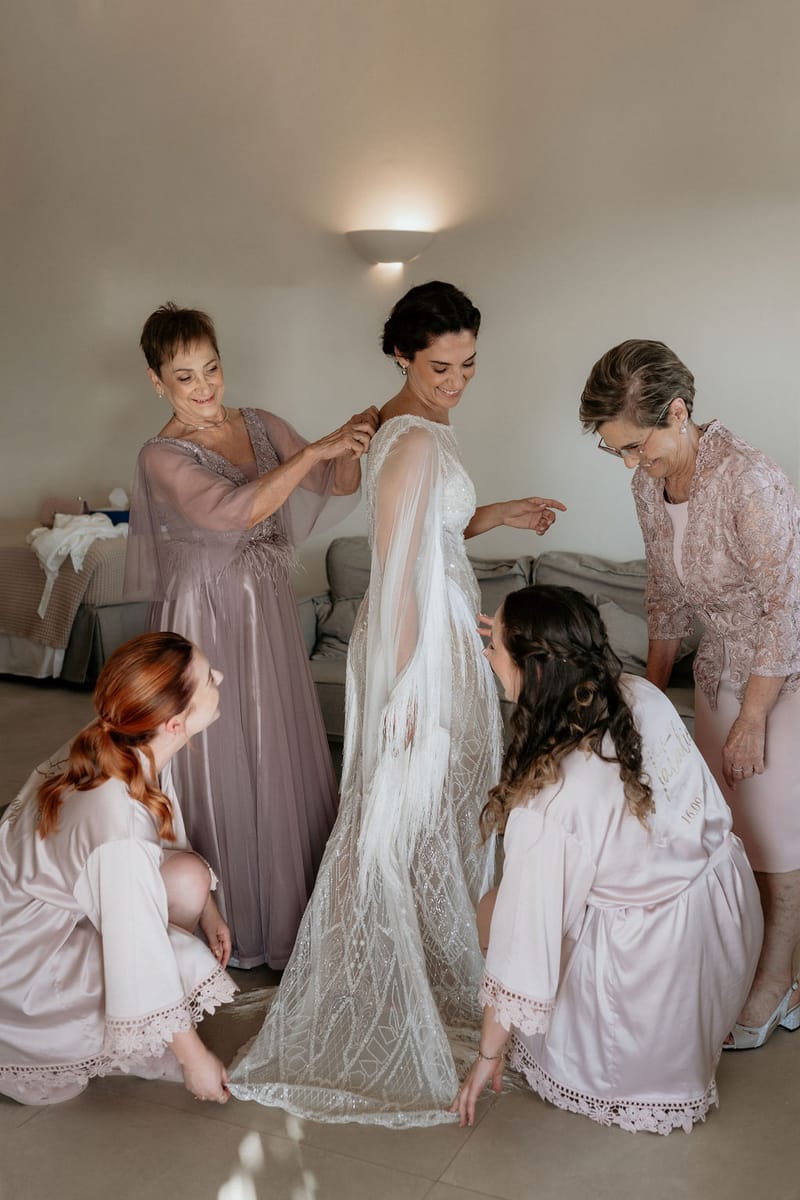 Eliana & Peter Bohemian wedding in Ios