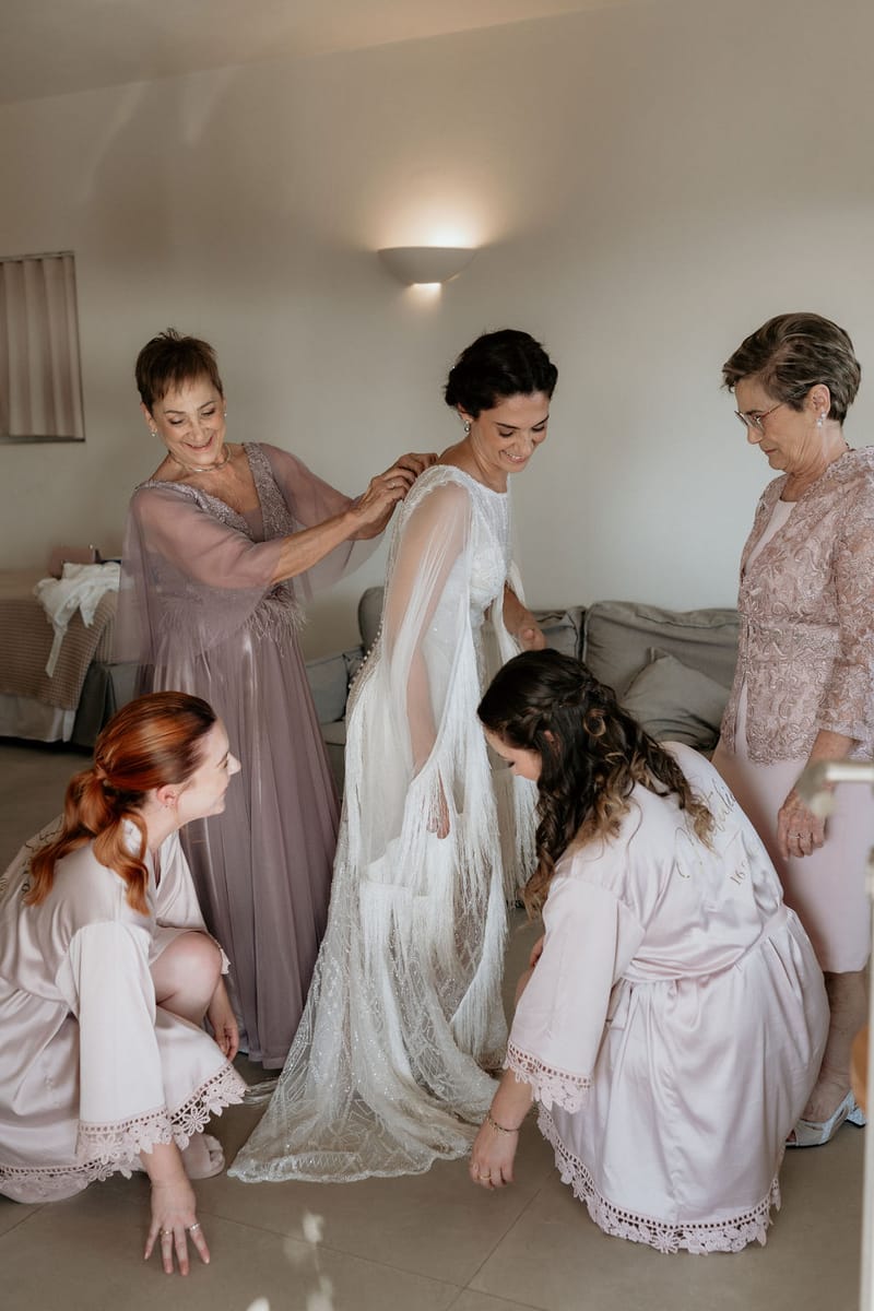 Eliana & Peter Bohemian wedding in Ios