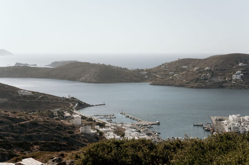 Eliana & Peter Bohemian wedding in Ios