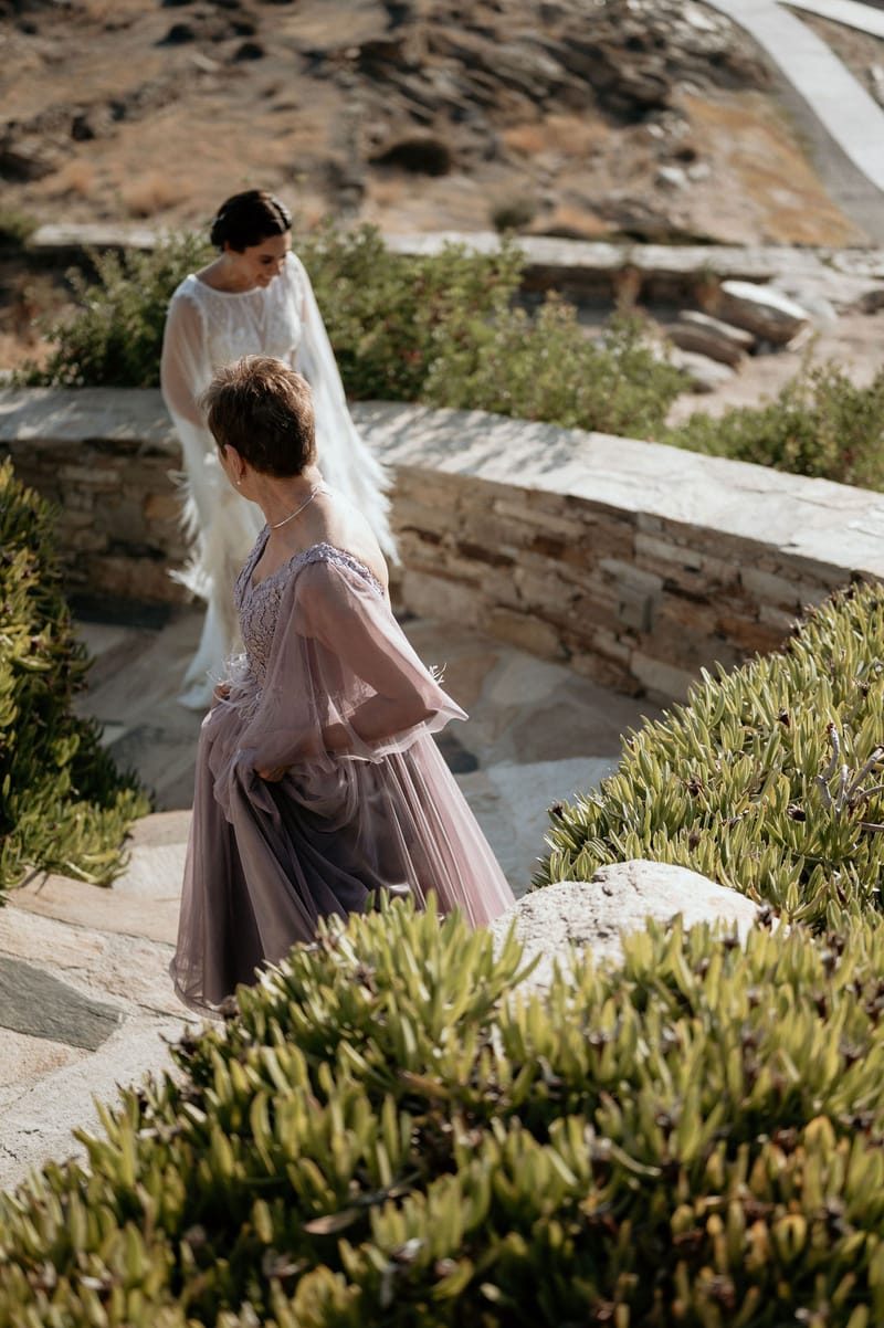 Eliana & Peter Bohemian wedding in Ios