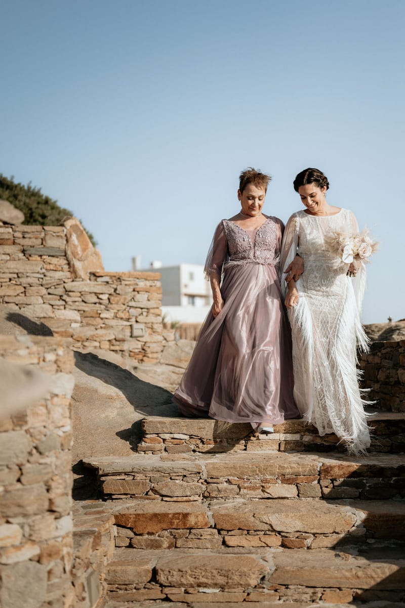 Eliana & Peter Bohemian wedding in Ios