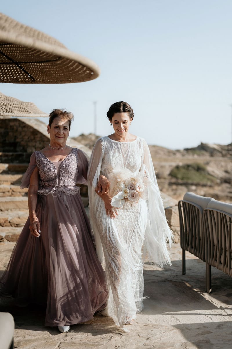 Eliana & Peter Bohemian wedding in Ios