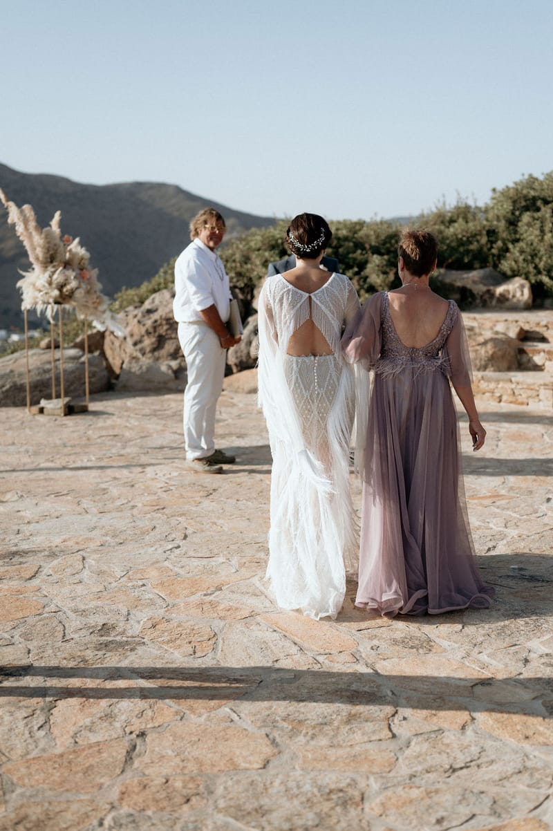 Eliana & Peter Bohemian wedding in Ios