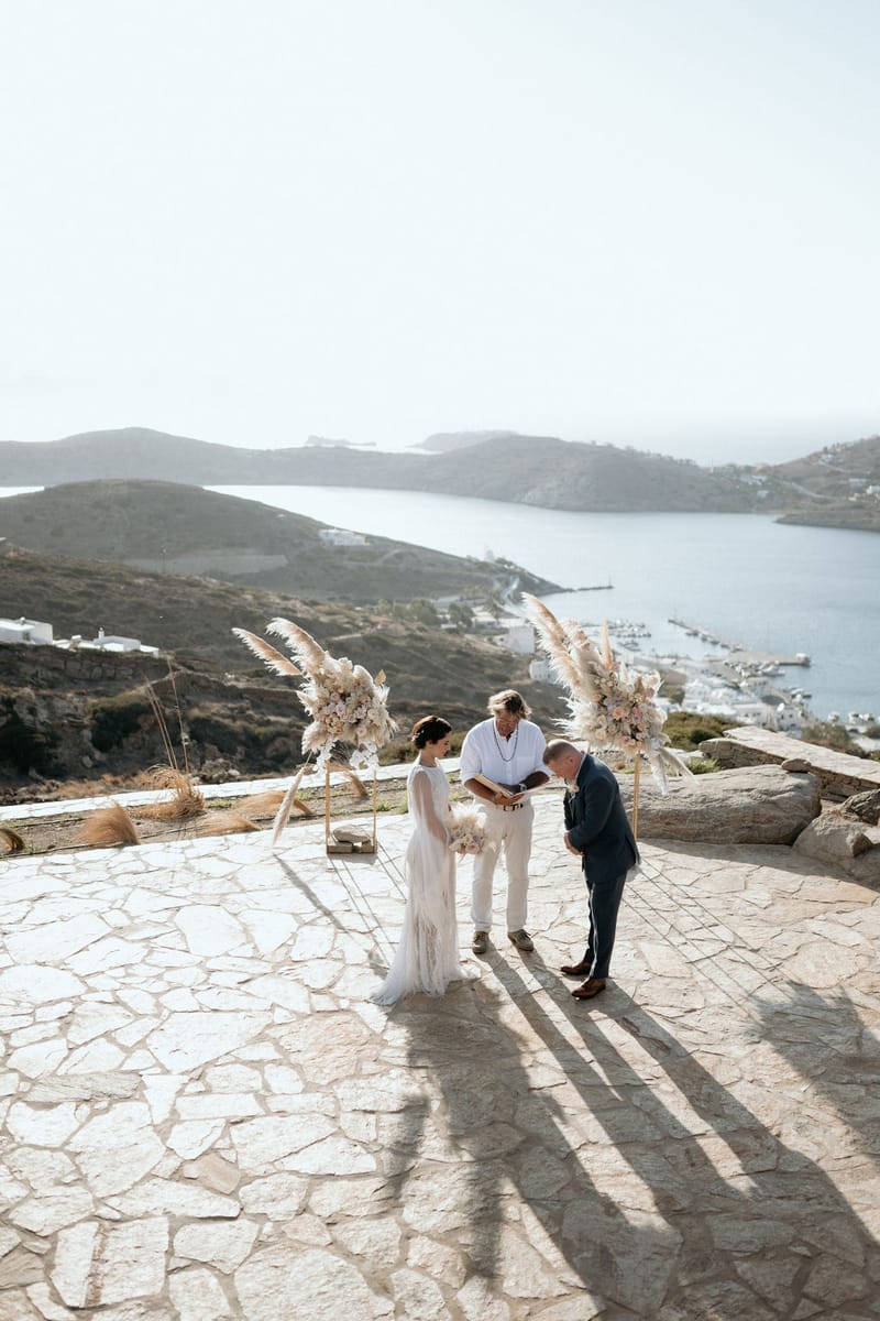 Eliana & Peter Bohemian wedding in Ios