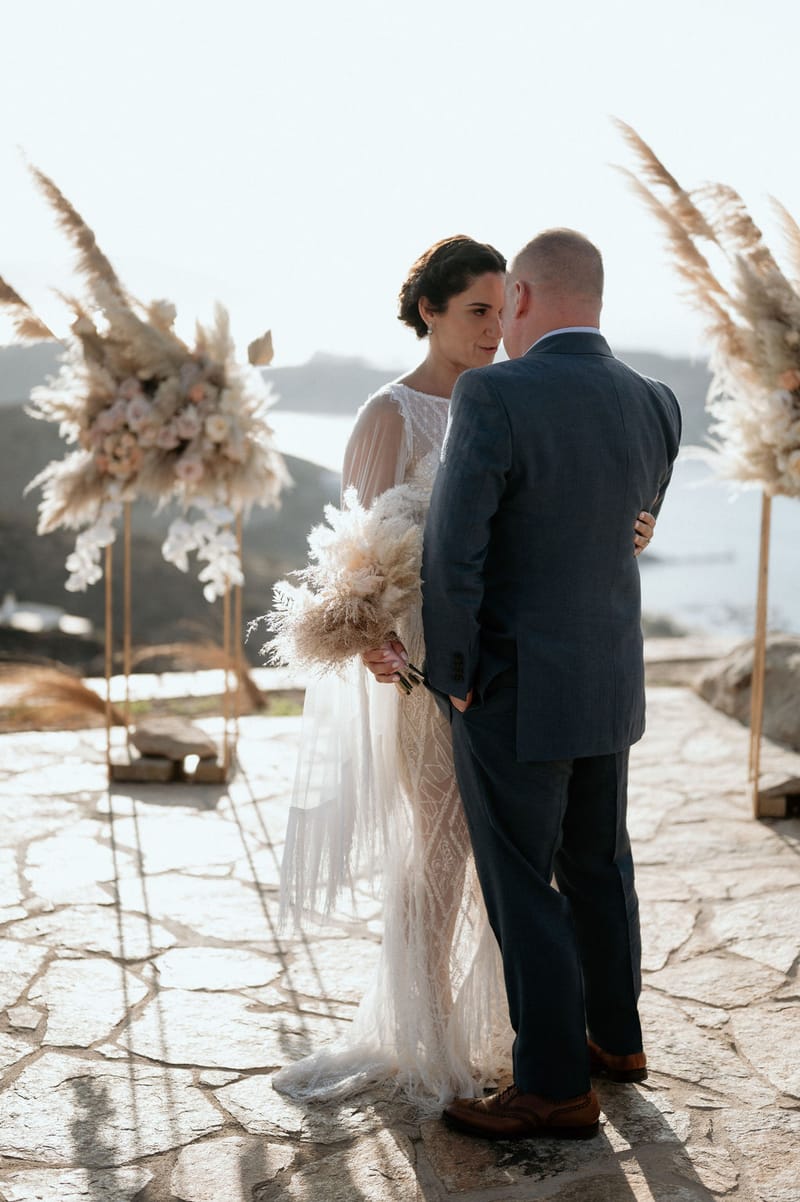 Eliana & Peter Bohemian wedding in Ios