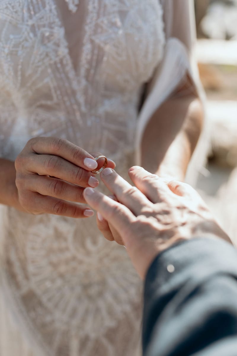 Eliana & Peter Bohemian wedding in Ios