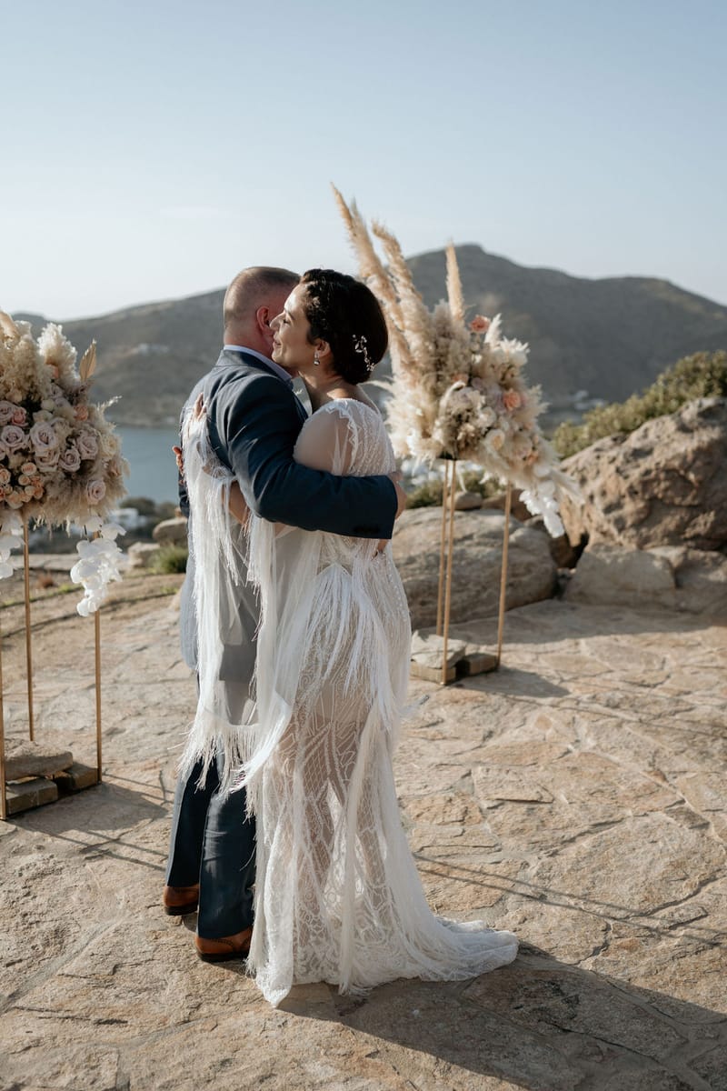 Eliana & Peter Bohemian wedding in Ios