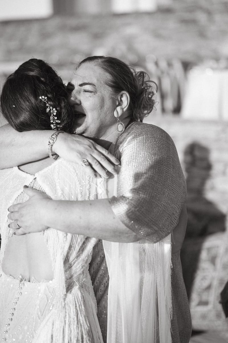 Eliana & Peter Bohemian wedding in Ios