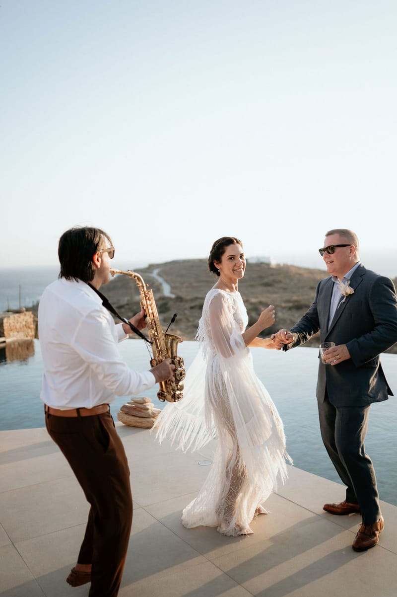 Eliana & Peter Bohemian wedding in Ios
