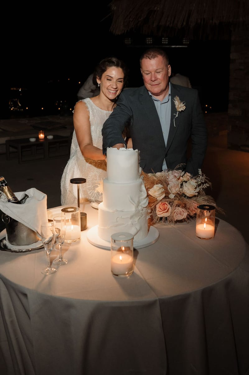 Eliana & Peter Bohemian wedding in Ios