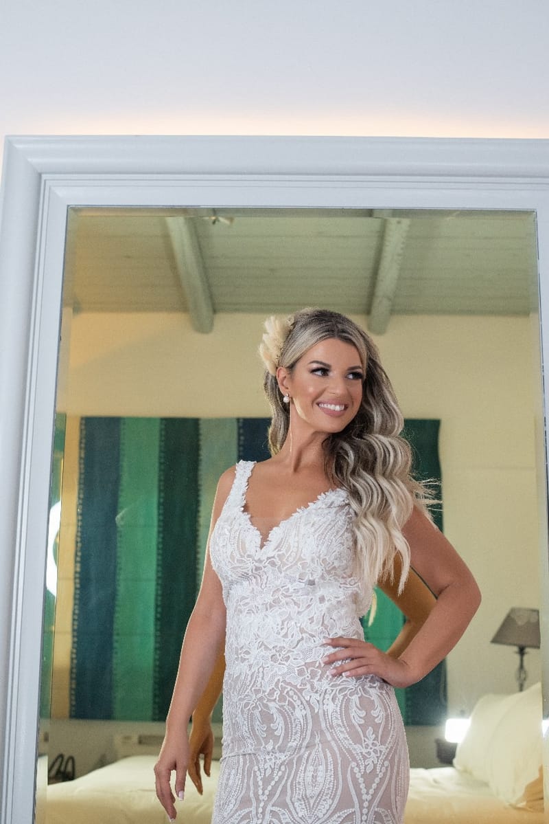 Anna and Nicolas Weddings in the Athenian Riviera