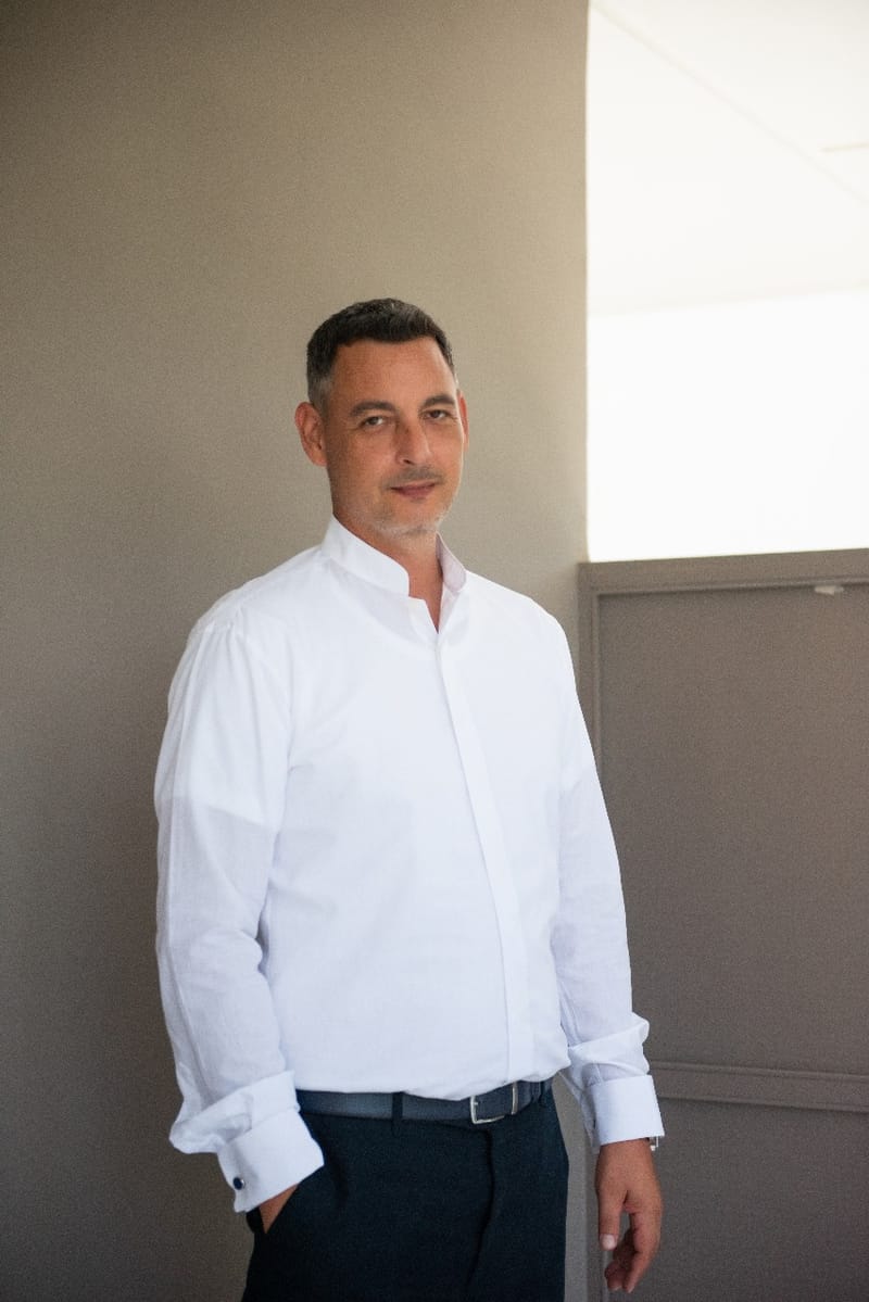 Anna and Nicolas Weddings in the Athenian Riviera