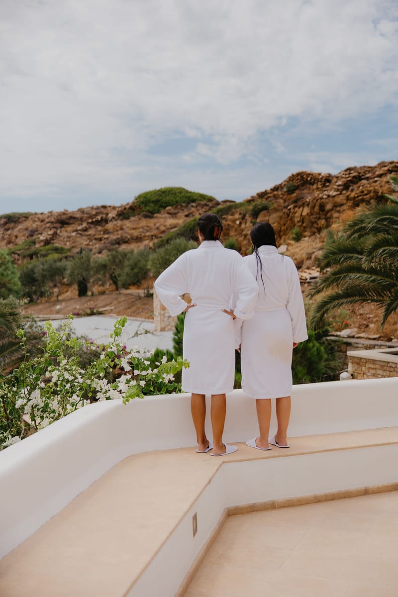 Rosie & Jordan Wedding in Ios Island