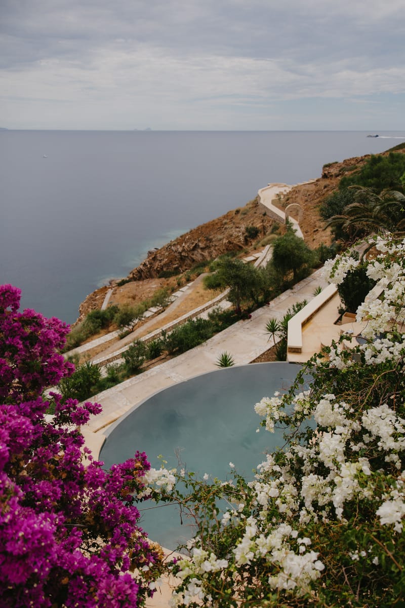 Rosie & Jordan Wedding in Ios Island